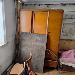 1/3 доли земельного участка и дома в Кировской области, площадь 830 кв.м, назначение: земли населенных пунктов, виды разрешенного использования: для ведения личного подсобного хозяйства, адрес: 612410, Кировская обл, Зуевский р-н, г Зуевка, ул К.Цеткин, д 28, кадастровый номер: 43:09:310111:356 и…