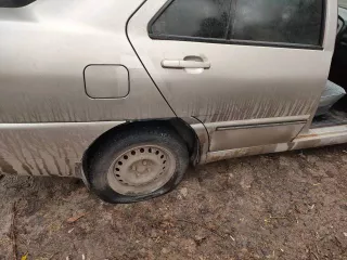 Земельный участок, кадастровый номер: 36:28:8415000:468 адрес: Воронежская область, р н Семилукский, с/п Лосевское, СНТ «Нива»  с. Лосево , ул. Ромашковая, уч. 149, площадь 1 500 м2. На данном земельном участке находится не зарегистрированное строение  дачный дом  размером 8 м. на 6.5 м., фундамент…