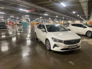 Geely Emgrand, 2023, VIN LB3F31037PG022764.