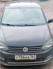 Volkswagen Polo, VIN: XW8ZZZ61ZJG008838, госномер: У786НА761, 2017 год.