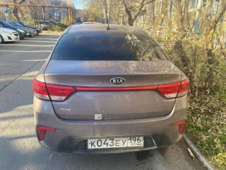 KIA RIO 2018 года выпуска, VIN Z94C241BBJR073491, цвет светло-коричневый.