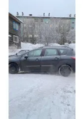 Peugeot 308, 2009 года, 120 лс, 186268 км, еще Автомобиль легковой, марка: Peugeot 308, модель: Peugeot 308, VIN VF34E5FWC9S110868, гос. рег. номер С512КМ51, год изготовления 2009