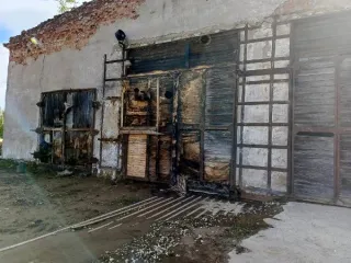 Нежилое здание 8514.3 кв. м, Новгородская область. Площадь 8514,3 кв. м, кадастровый номер 53:06:0010408:149. Местонахождение: Новгородская обл., Крестецкий р-н, рп. Крестцы, ул. Лесная. Основание для реализации - постановление о передаче арестованного имущества на торги от 10 октября 2025 г…