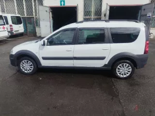 Продажа автомобиля LADA LARGUS. VIN: XTARS045LL1293089. Марка: LADA. Модель: LARGUS. Привод: передний. Объем двигателя: 1596.0. Экологический класс: 5. Пробег: 151876 км. Госномер: Е423ТР799. Коробка передач: механическая. Год выпуска: 2020. Назначение: pryamie.