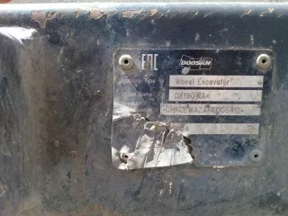 Экскаватор DOOSAN DX190WA, оранжевый, 2019, пробег   нет данных, 5.8 МТ  116 л. с. , дизель, полный, VIN DHKCEWAZAK5005412, Ставропольский край, г. Невинномыск, ограничения и обременения: отсутствуют ключи, зарегистрирован за должником Банка, перерегистрация автомобиля на нового владельца будет…