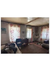 Дом 38,5 кв.м и участок 742 кв.м, Оренбургская область. Жилое здание, площадь: 38,5кв.м., кадастровый номер: 56:30:1101001:482 и земельный участок, площадь: 742кв.м., категория земель: Земли населенных пунктов, разрешенное использование: для личного подсобного хозяйства, кадастровый номер…