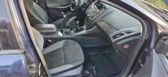 Ford Focus 2013, VIN: X9FKXXEEBKDR27705. Автомобиль Форд Фокус, тип ТС: легковой комби (хэтчбек), регистрационный знак: О 370 ХХ 174, год выпуска: 2013, цвет: темно-синий. Осмотр по адресу: Челябинская область, г. Копейск, пос. Главный, ул. Андрея Миронова, дом 26, по предварительной записи по тел…