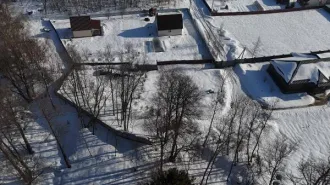 Земельный участок 1494 кв.м для индивидуального жилищного строительства. Кадастровый квартал 50:07:0040301, категория земель населенных пунктов. Расположен в Московской области, Волоколамский муниципальный округ, деревня Веригино. Основной вид разрешенного использования: 2.1. Площадь по проекту…