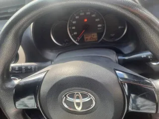Toyota Vitz, 2013 года, 69 л.с., 163653 км, АКПП, VIN: KSP1302073039. В залоге у ООО МФК «ПСБ Финанс».