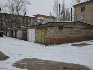 Помещение  гараж , назначение: нежилое, площадь 20,5 кв.м., по адресу: Самарская область, г. Самара, р н Октябрьский, пр кт Масленникова/Московское шоссе, кв л 363, гараж № 30, кадастровый номер 63:01:0615004:1638