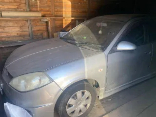 Ниссан Вингроад, 2002 год, серый. VIN отсутствует, ПТС 25ТХ147175, двигатель №300895А, мощность 105 л. с. (77 кВт), объем 1497 куб. см, максимальная масса 1455 кг, масса без нагрузки 1180 кг. Пробег уточнять при осмотре.