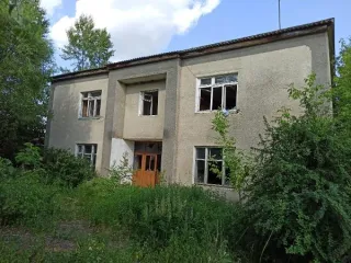 Имущественный комплекс 1140.6 кв.м Тульская область комплекс зданий с земельным участком, расположенный по адресу: Тульская область, Одоевский район, рп. Одоев, ул. Карла Маркса, д. 154-а, в составе:Нежилое здание (склад), площадь, м2: 77,4,  кадастровый номер: 71:16:010514:405, Нежилое здание…