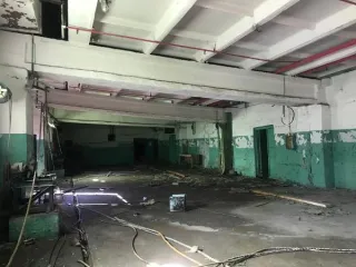 Здание административное, расположенное по адресу: Красноярский край, город Норильск, ул. Октябрьская, зд. 7-Б. Нежилое здание. Общая площадь: 2273.8. Материалы наружных стен здания: Кирпич. Количество этажей: 2. Количество подземных этажей: 0. Назначение здания: Административное здание. Общие…