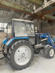 Трактор Беларус 82.1 (Y4R922Z01J1107940), погрузчик навесной фронтальный "Универсал 800 R", отвал к фронтальному погрузчику "Универсал 800", Ковш 1,0 м.куб. Ознакомление с имуществом – по месту нахождения, по адресу: Красноярский край, г. Боготол, по предварительной записи по тел: +79059717969.