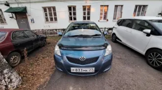 Toyota Belta 2012 года выпуска, государственный регистрационный знак Р833МК27.