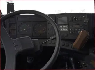 Прицеп Montracon, 1996 года, идентификационный номер SMRC3A04496D54440. Грузовой автомобиль МАЗ 544008-060-031, 2011 года, красный, VIN Y3M544008B0006590, ПТС 77УР946832, госномер Х656АР76.