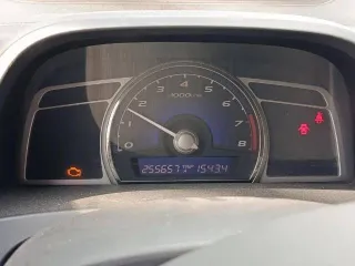 Honda Civic, 2007 года, 140 лс, 255657 км. Автомобиль: HONDA CIVIC; Идентификационный номер (VIN): JHMFD15208S207185; Год изготовления: 2007; Кузов: № JHMFD15208S207185; Шасси (рама): отсутствует; Паспорт транспортного средства: серия 7НК №700630.