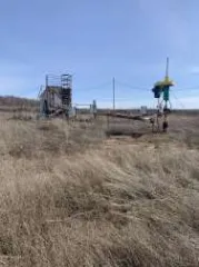 Восточно-Бирлинское нефтяное месторождение (куст 1): право аренды земельного участка кадастровый номер 73:08:045001:860, Ульяновская обл., Мелекесский р-н, МО "Рязановское сельское поселение"; поисковая скважина № 40; поисковая скважина № 41 (оборудование в аренде); поисковая скважина № 46; насос…