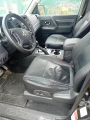 Mitsubishi Pajero 3.0, 2013, цвет: черный, мощность двигателя, л. с. (кВт): 131/178.0. Обращаю внимание, что автомобиль находился в эксплуатации и является бывшим в употреблении; может иметь скрытые недостатки (неисправности), которые являются следствием эксплуатационных дефектов или естественного…