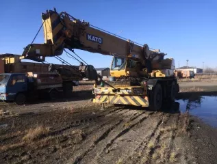 Кран KATO KR-25H-V5 2006 г.в., грузоподъемность 27 т, номер KR258-0086.