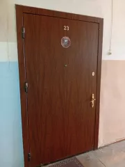 Трехкомнатная квартира общей площадью 65,5 кв. м., адрес: Калининградская обл., г. Калининград, пр-кт Мира, д. 136, кв. 23; кадастровый номер 39:15:141309:2024, этаж: 3. Обозначение местонахождения недвижимости, указанное на карте, сформировано системой ЭТП при формировании извещения о проведении…