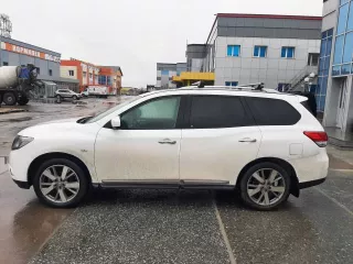 Легковой автомобиль NISSAN PATHFINDER,  VIN  Z8NVANR52FS005693, 2016 г/в., г/н С930НЕ89  старый г/н В542КН89 , 3498 куб. см., 249 л.с., CVT, цвет: БЕЛЫЙ, пробег 63 тыс. км.