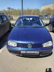 Volkswagen Golf, 2001 года, 74,8 лс, 360 000 км. Транспортное средство: Volkswagen Golf, идентификационный номер (VIN): WVWZZZ1JZ2W113865, год выпуска: 2001, гос.номер У196МЕ48. Находится в залоге у AO "TBank". Пробег уточнять при осмотре.