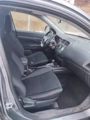 Автомобиль марки MITSUBISHI модель ASX 2014 г.в. VIN номер JMBXTGA3WFE715260. Является предметом залога, залогодержатель   ПАО «СОВКОМБАНК»