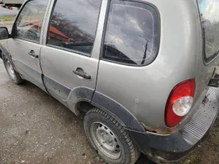 Chevrolet Niva, 2009 года, 80 лс, 243324 км, полный привод; легковой автомобиль CHEVROLET NIVA, ШЕВРОЛЕ НИВА, 2009 г.в., VIN X9L21230090284414, двигатель бензиновый на сжиженном углеводороде.