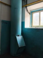Комната 18,3 кв. м, Республика Башкортостан, адрес: Республика Башкортостан, г. Ишимбай, Геологическая ул., д. 42, кв. 66, комн. 4, 5 этаж, кадастровый номер 02:58:020253:608, ограничения и обременения: зарегистрированные в жилом помещении лица и/или право пользования жилым помещением у третьих лиц…