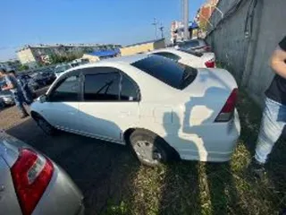 Honda Civic Ferio 2007 года выпуска, кузов ES21400896, цвет белый, государственный номер C893MX03. Тип - легковой седан, категория B, экологический класс 4, номер двигателя 3702228, объем двигателя 1493 см³, мощность 105 л.с. (77.2 кВт), привод передний.