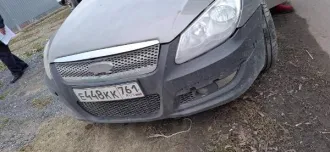 Легковой автомобиль Chery M11, 2012 г.в., г/н Е448КК761К, VIN LVVDB11B9CD197450, серого цвета, повреждения ЛКП на бампере, повреждена передняя правая дверь, на капоте небольшое пробитие, правое стекло заднего вида разбито, левая фара заднего хода (противотуманная) повреждена, на декоративной…