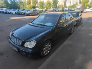 Mercedes-Benz C230 Kompressor, 2004, г/н М730КО777, цвет черный, VIN WDB2030401A724439. Вид транспорта: легковой автомобиль. Год выпуска: 2004. VIN номер: WDB2030401A724439. Марка: Мерседес-Бенц. Модель: C230 Kompressor.