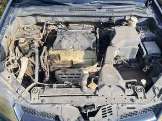 Mitsubishi Outlander 2.4, 2005 легковой автомобиль марки: MITSUBISHI, модель: Outlander 2.4, год выпуска: 2005 г., кузов №: JMBXRCU5W5U003384, идентификационный номер (VIN): JMBXRCU5W5U003384