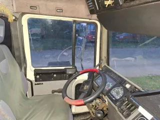 Volvo FL6, VIN YV2E4C4AXXB234357, шасси №D5B208010, кузов №YV2E4C4AXXB234357, цвет белый, 1999 г.в.