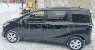 Легковой автомобиль «Toyota SIENTA», 2020 года выпуска, идентификационный номер  VIN : NCP175 7039162, цвет – черный, правый руль.