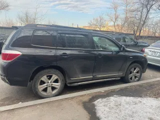 TOYOTA HIGHLANDER 2012, автомобиль марки TOYOTA модель HIGHLANDER 2012 г.в., VIN-номер JTEES41A502194927. Для получения всей имеющейся информации (в том числе фото) необходимо направить запрос на адрес эл. почты (в теме письма указать ФИО должника): pasko.torg80@yandex.ru либо по телефону +7(916)…