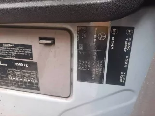 Грузовой фургон, марка: Mercedes-Benz, модель: Sprinter 313 CDI, год изготовления: 2010, цвет: серый, VIN: WDB9066351S476861, ПТС: 39УВ175629, г/н: Р550МЕ39, модель двигателя: 651955, тип двигателя: дизельный, двигатель №: 30266664, мощность двигателя: 95 л. с. (129 кВт), рабочий объем двигателя…