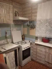 Трехкомнатная квартира 57.5 кв.м, Оренбург, расположенная по адресу: г. Оренбург, ул. Чкалова, д. 4, кв. 85.