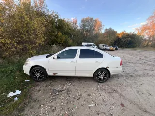 Skoda Octavia 2012 Автомобиль марки SKODA модель Octavia 2012 г.в. VIN-номер XW8CJ41Z9DK222131 С имуществом можно познакомиться по адресу: Владимирская область, Собинский район, г. Лакинск, ул. Лермонтова, д. 36 по предварительной записи у организатора торгов по номеру +7 (920) 920-19-41 СТРОГО…