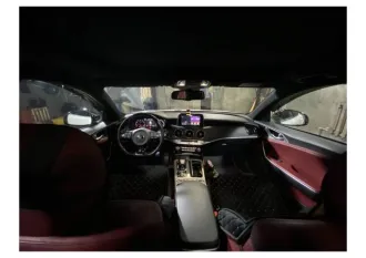Kia Stinger 2018 года, 247 лс, АКПП, VIN: XWEE351ADJ0000742. В залоге у АО "Альфа-Банк".