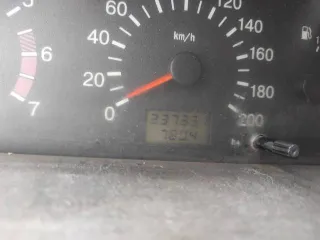 ВАЗ 2113, 2006 года, легковой автомобиль, марка: ВАЗ, модель: 21130, год изготовления: 2006, цвет: Светло-серый, VIN: XTA21130064118297, ПТС: 36ОХ161283, г/н: С814УА36, изготовитель (страна): ВАЗ (Россия), модель двигателя: 2111, тип двигателя: Бензиновый, двигатель №: 4287571, мощность двигателя…