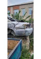 Toyota Cresta 1996, белый, гос. номер К750СА75. ЗИЛ 131, зеленый, без гос. номера. ВАЗ 2107, гос. номер Е120ТН75, VIN: ХТА21144094760856. Toyota Corolla, белый. Москвич 412 ИЭ 1981, гос. номер Е245ТХ75, цвет Бизон, крылья передние зеленого цвета, кузов № С227706, двигатель № 066. Nissan Avenir…