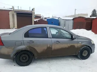 Chevrolet Aveo KLAS T200, 2007 года выпуска, кузов № X4XSF697J70001068, идентификационный номер (VIN): X4XSF697J70001068. Ознакомиться с имуществом можно по месту его нахождения: Саратовская обл, Пугачев г, Сеницы ул, 3/23, предварительно согласовав время с финансовым управляющим по тел…