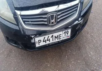 Honda Inspire 2004 года выпуска, черный цвет. Государственный регистрационный знак Р441МЕ19, кузов № UC1-1050859, VIN отсутствует. Техническое состояние не проверялось. Имеются повреждения кузова, салона и остекления. Может находиться в частично разукомплектованном состоянии. Документы отсутствуют…