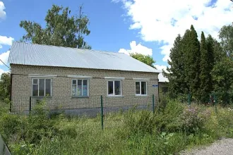 Земельный участок 4011 кв.м, здание детского сада 403,7 кв.м, здание склада 35,1 кв.м, здание котельной 14,1 кв.м, здание уборной 2,4 кв.м, здание погреба 13,8 кв.м, расположенные по адресу: Липецкая область, Хлевенский район, с. Дмитряшевка, ул. Молодежная, дом №1. Земельный участок, площадь 4011…