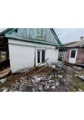 Доли дома и участка, 37 кв.м, Ставропольский край. 1/5 доля дома и 1/5 доля земельного участка, еще 1/5 доля дома и 1/5 доля земельного участка, еще 1/5 доля в праве на жилое здание, площадь: 37 кв.м., кадастровый номер: 26:35:110909:152 и 1/5 доля в праве на земельный участок, площадь: 1 310…