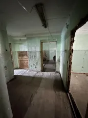 Нежилые помещения площадью 166,4 кв.м с кадастровым номером 51:20:0003052:1342 (РНФИ П13520004186), расположенные по адресу: Мурманская обл., МО г. Мурманск, ул. Челюскинцев, д. 18/20. Год ввода в эксплуатацию: 1979. Вид ограничений и обременений: аренда с 15.10.2021 по 14.10.2041 по договору…