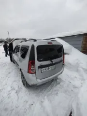 Lada Largus, 2013 года, 105 лс, 335626 км. Легковой автомобиль, марка: LADA RS0Y5L, модель: LARGUS, год изготовления: 2013, цвет: серебристый, VIN: XTARS0Y5LD0733031, г/н: О438СО32. Пробег 335 626 км. Автомобиль на ходу, требуется косметический ремонт, имеются дефекты в подвеске.