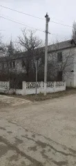 Общежитие, 1178,6 кв.м, Республика Крым. Нежилое здание, общежитие, кадастровый номер здания: 90:08:110101:1218, общая площадь 1178,6 кв.м, с земельным участком, на котором расположено здание. Год ввода в эксплуатацию: 1970. Количество подземных этажей: нет данных. Общая площадь: 1178.6…